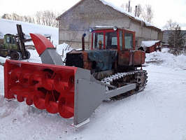 Шнекороторный снегоочиститель СШР -2,6М на ДТ-75