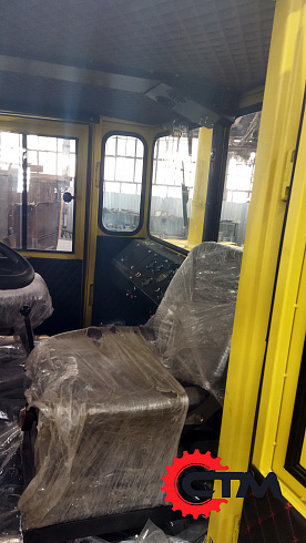 Погрузчик ПК-4, К-700, К-701 на базе трактора Кировец