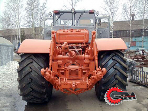 Трактор Кировец К-700 задний отвал навесное оборудование