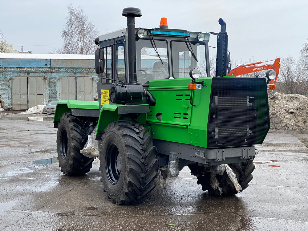 Трактор Т-150 после капремонта. Кабина Т 150 новая с кондиционером.